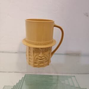Vintage Planter's Peanuts Plastic cup,